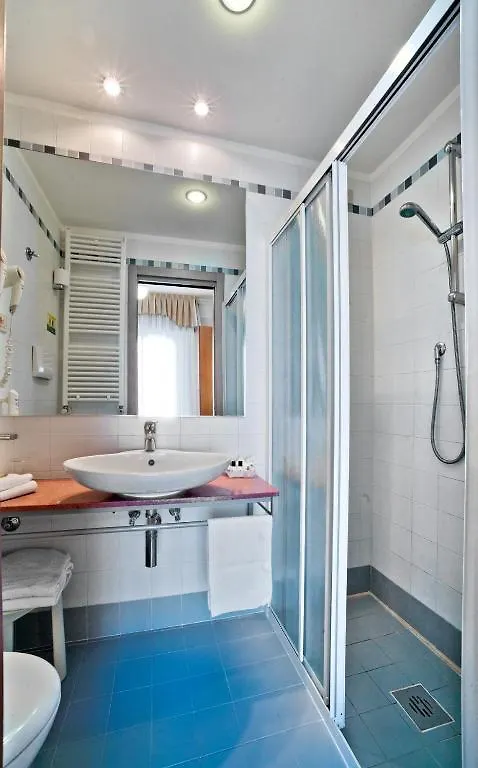 ***  Hotel Imperia Lido di Jesolo Olaszország
