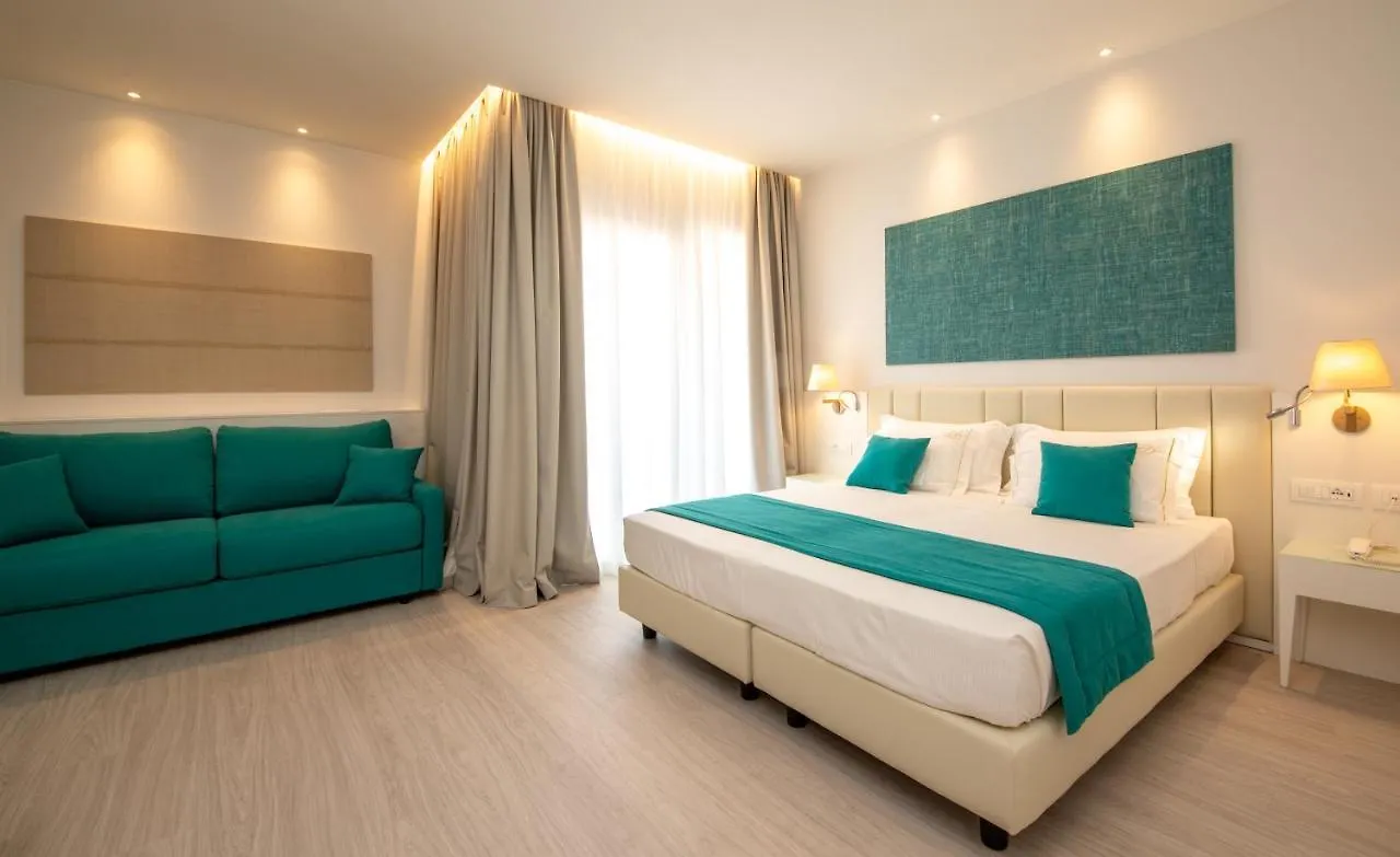 Hotel Imperia Lido di Jesolo 3*,  Italy